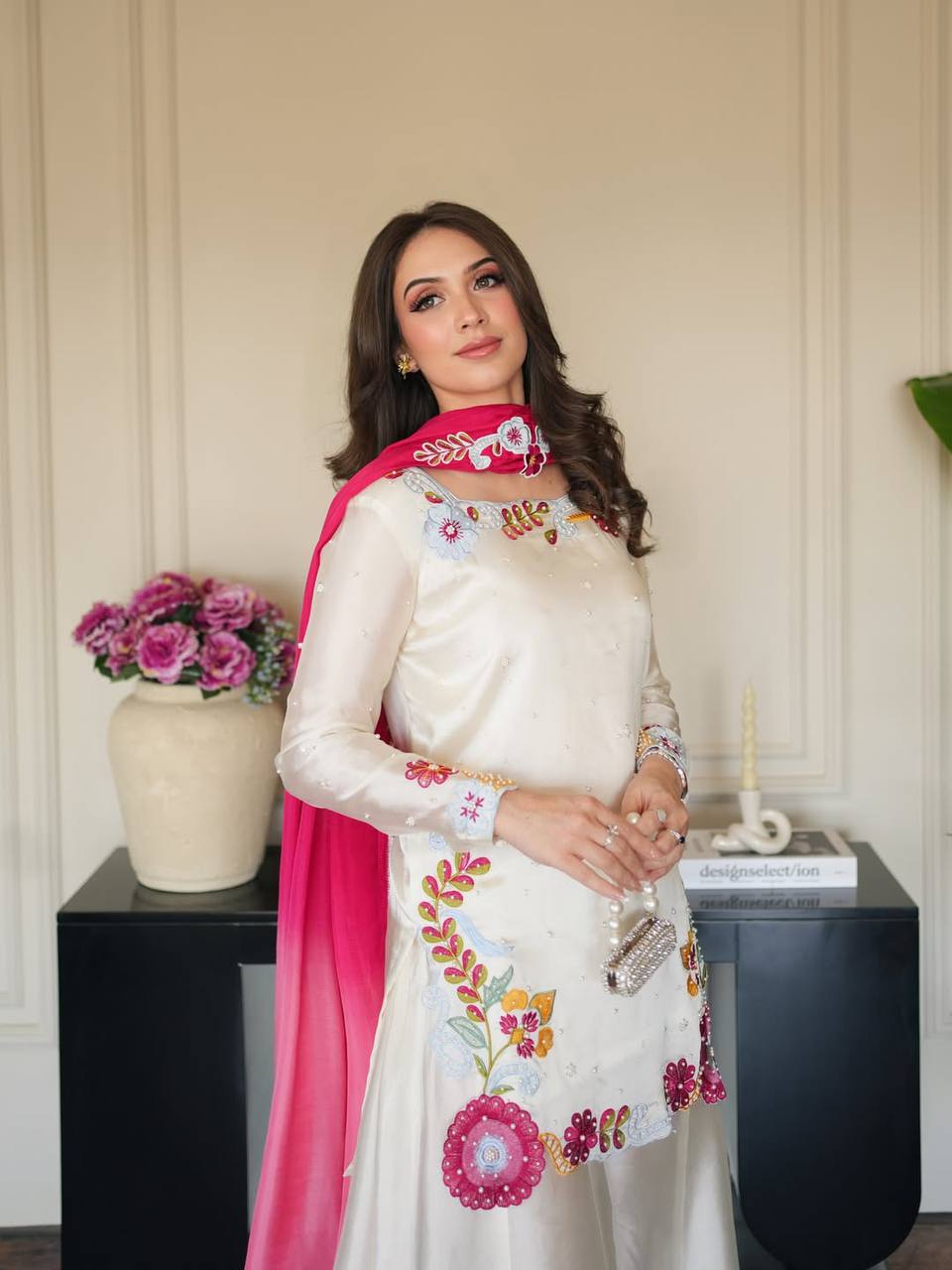 Neo-Classic Ivory Appliqué Set